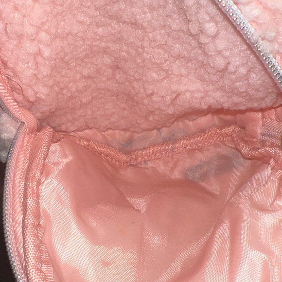Steve Madden Blush Fuzzy Kids Bag with Iridescent Strap - Picture 6 of 6